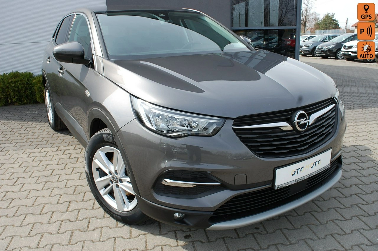 Opel Grandland X - Główne zdjęcie
