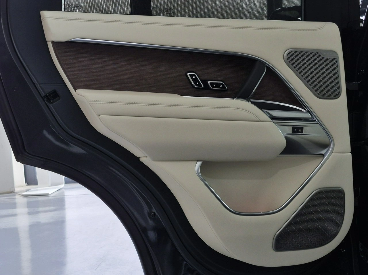 Land Rover Range Rover - Zdjęcie 18