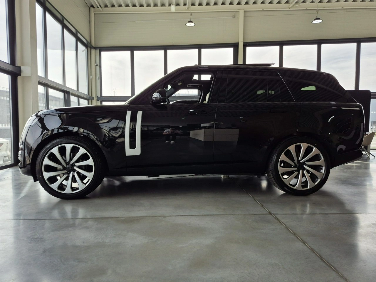 Land Rover Range Rover - Zdjęcie 4