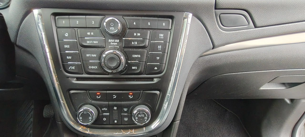 Opel Mokka - Zdjęcie 10