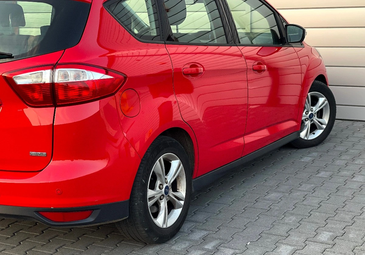 Ford C-MAX - Zdjęcie 14