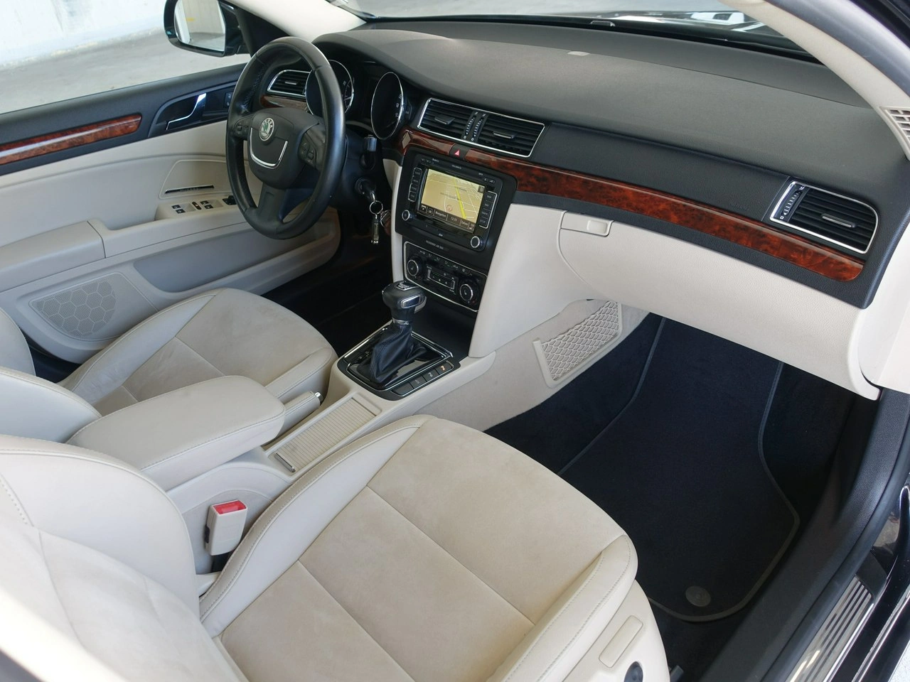 Skoda Superb - Zdjęcie 20