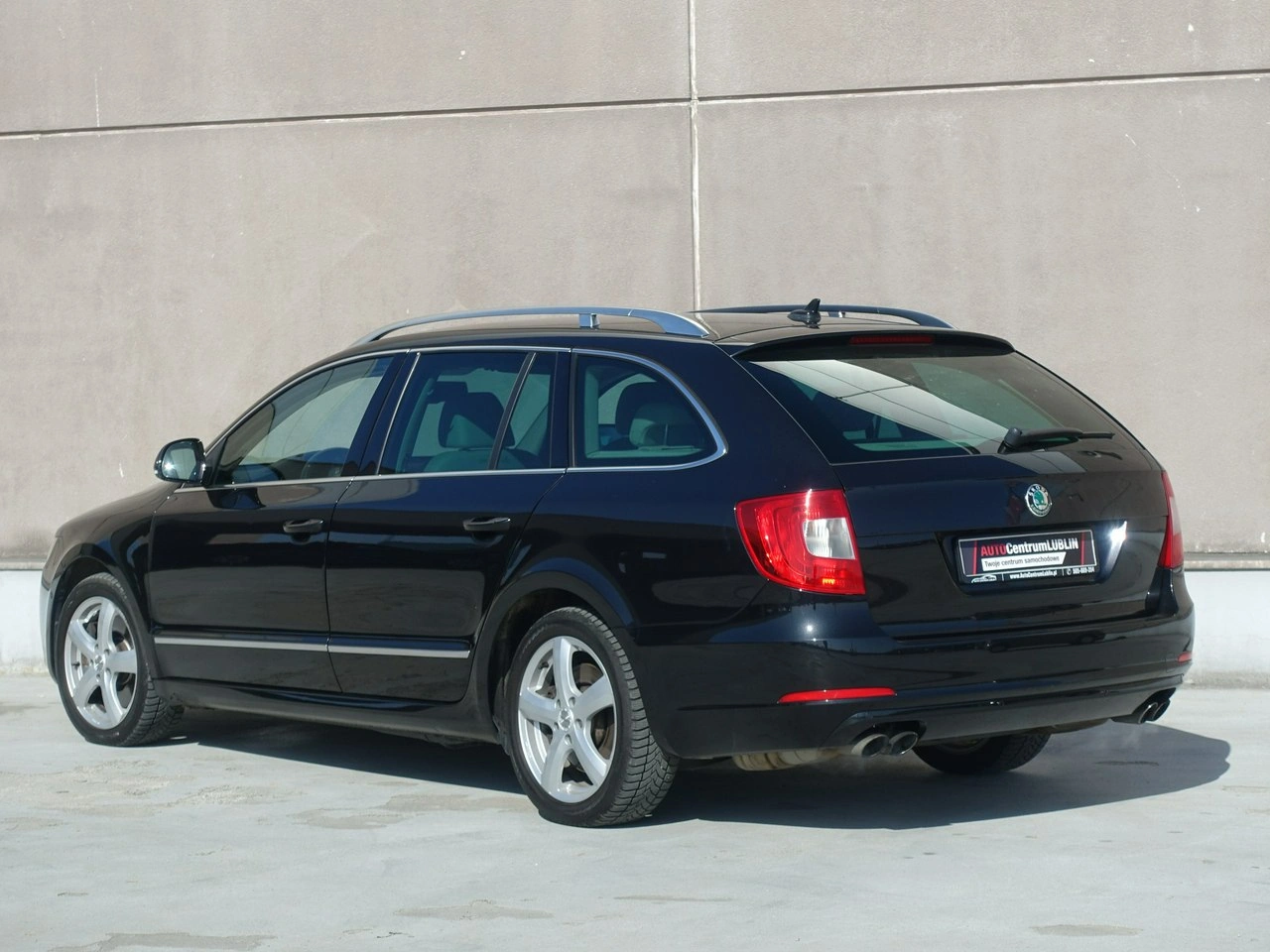 Skoda Superb - Zdjęcie 8