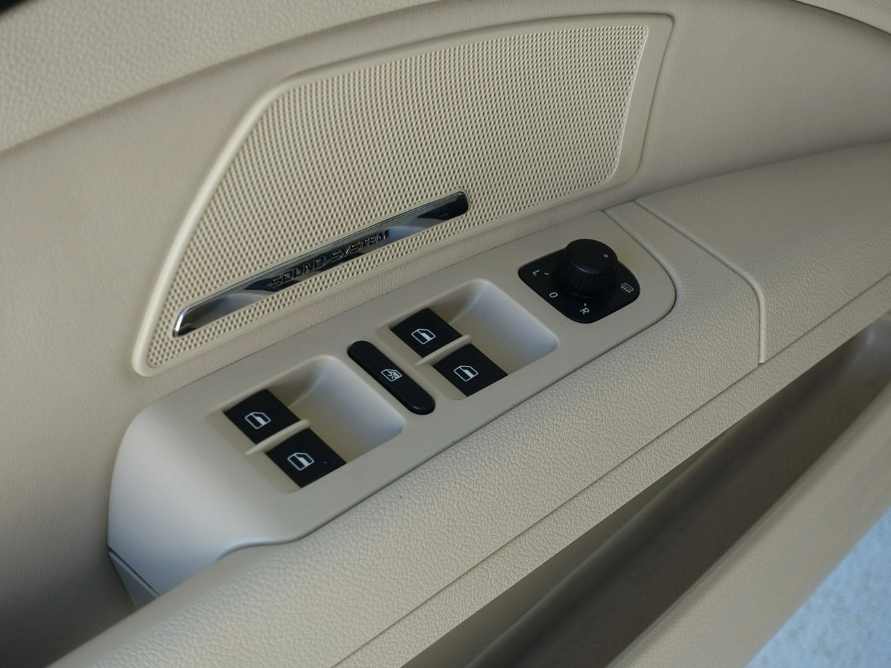 Skoda Superb - Zdjęcie 16