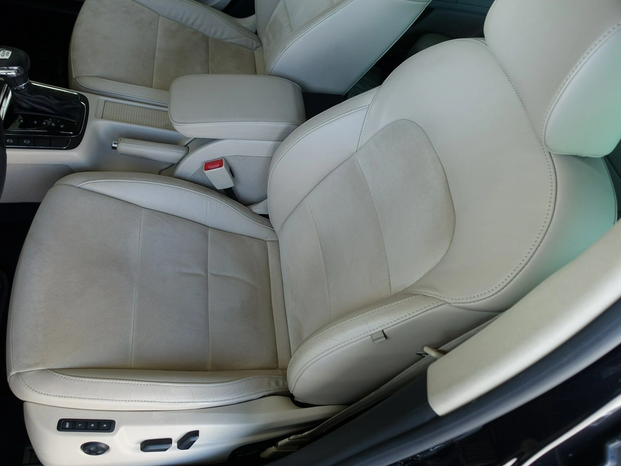 Skoda Superb - Zdjęcie 14