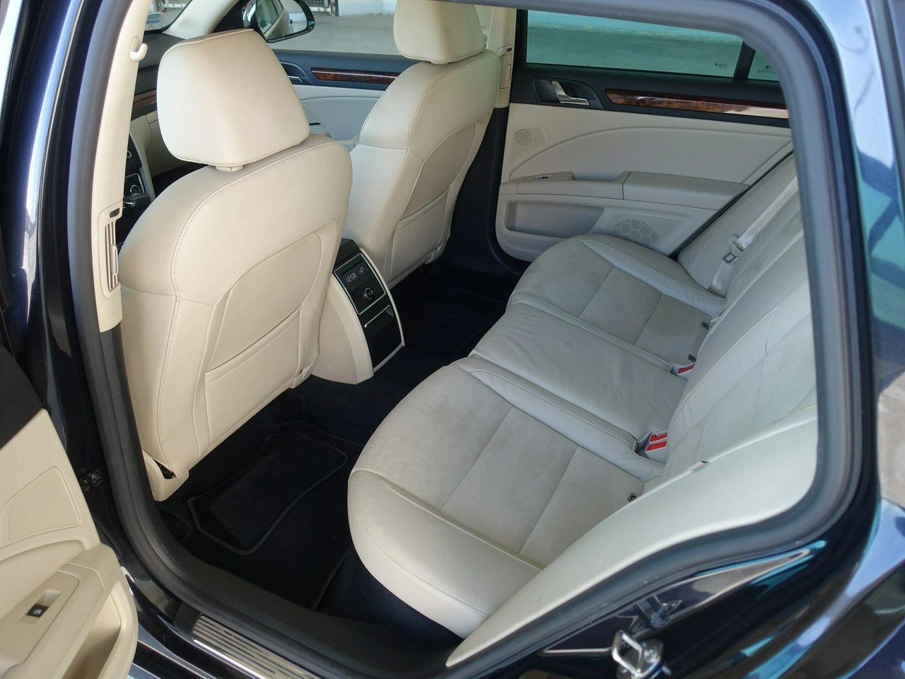 Skoda Superb - Zdjęcie 17