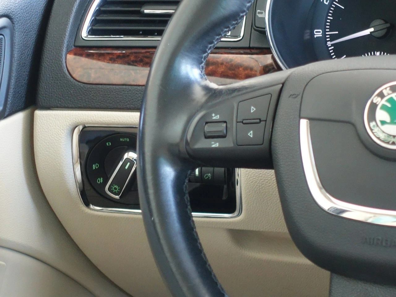 Skoda Superb - Zdjęcie 27