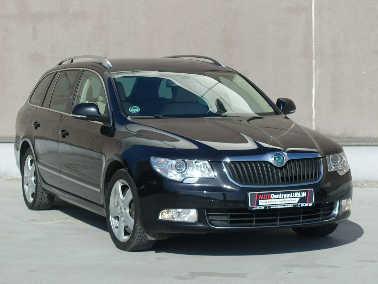Skoda Superb - Główne zdjęcie