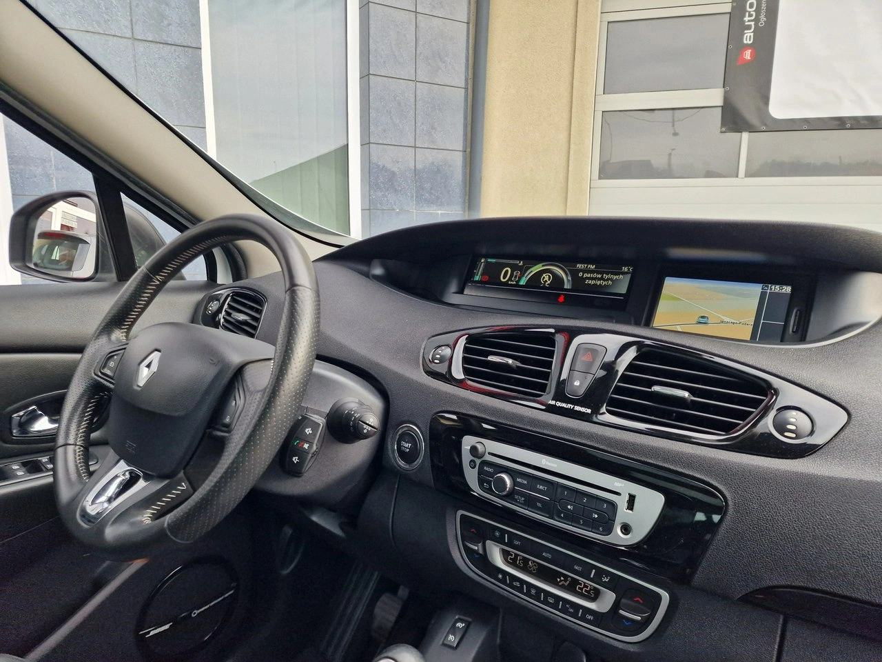 Renault Scenic - Zdjęcie 27