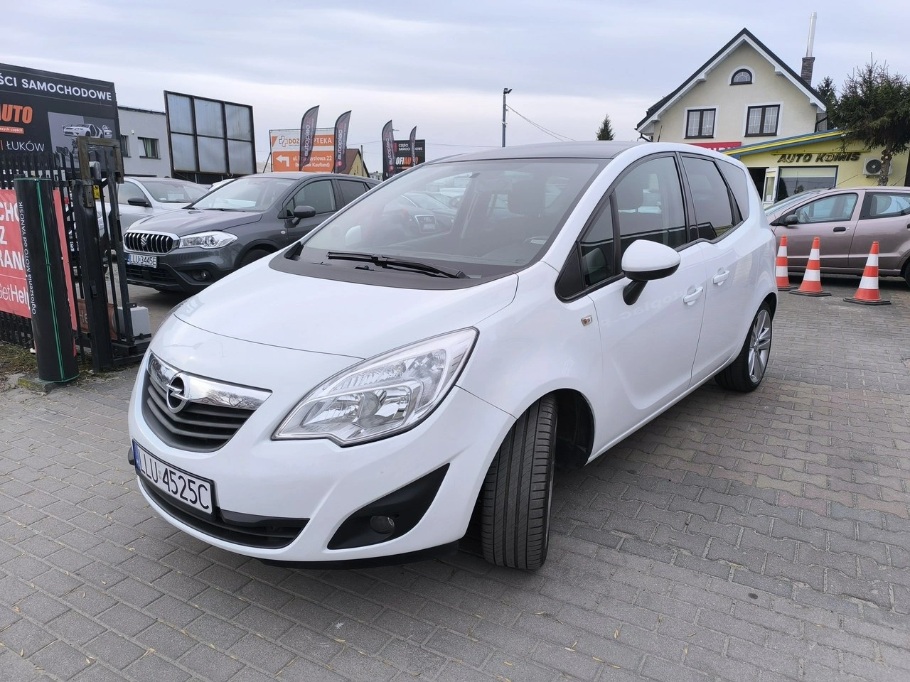 Opel Meriva - Zdjęcie 10