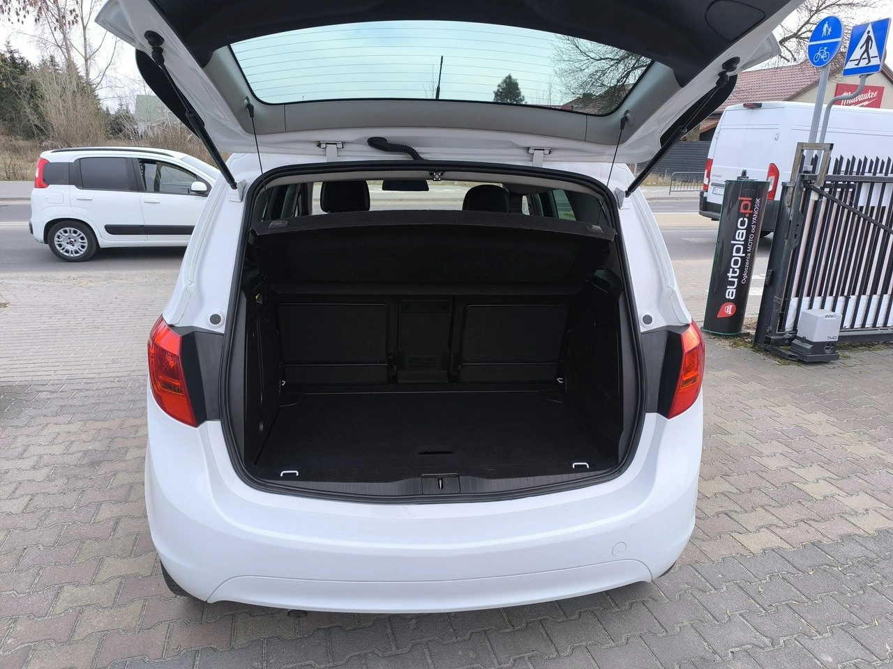 Opel Meriva - Zdjęcie 27