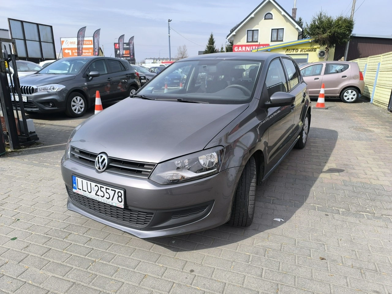Volkswagen Polo - Zdjęcie 8