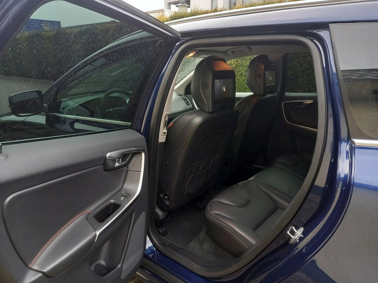 Volvo XC 60 - Zdjęcie 22