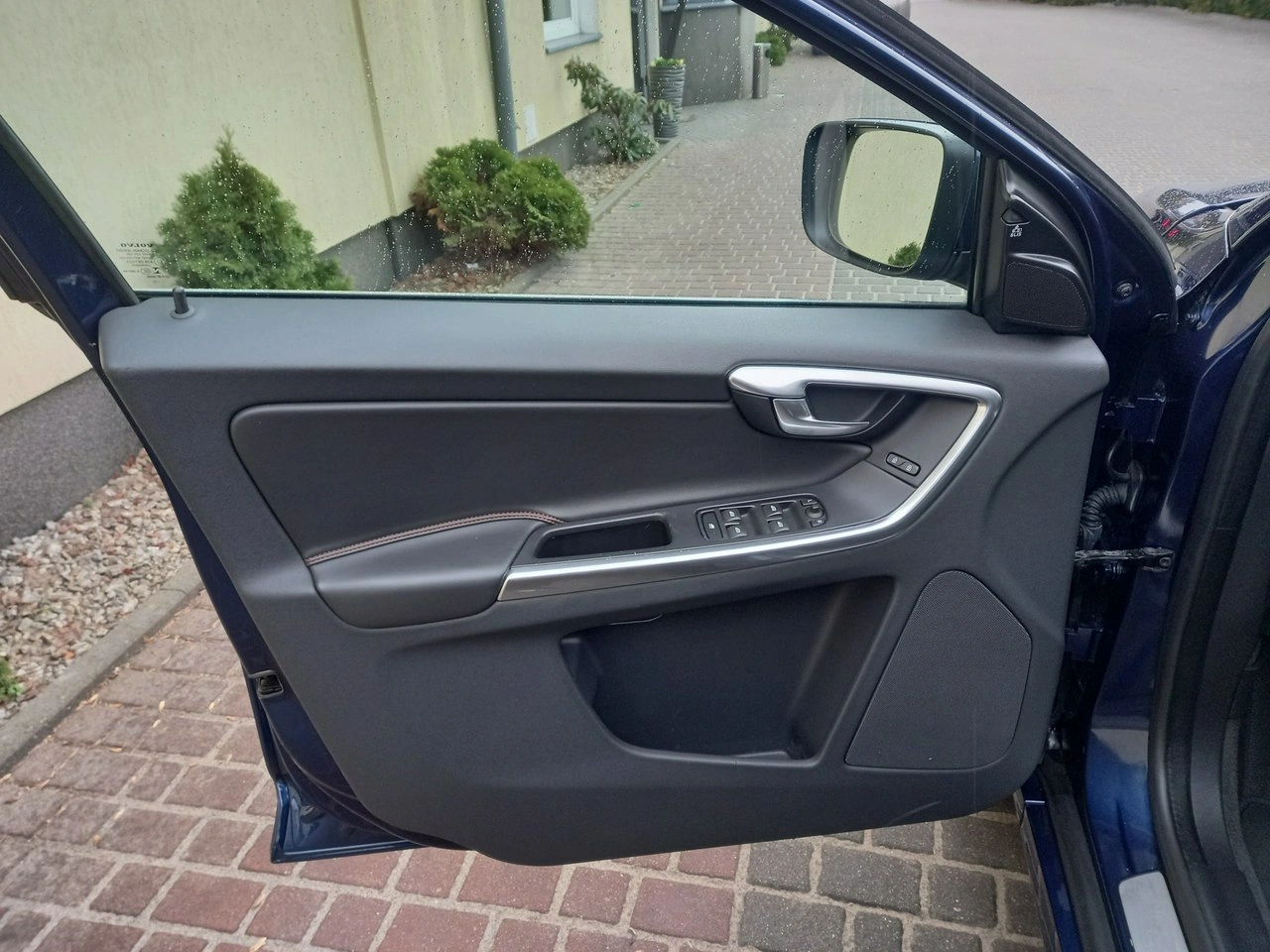 Volvo XC 60 - Zdjęcie 25