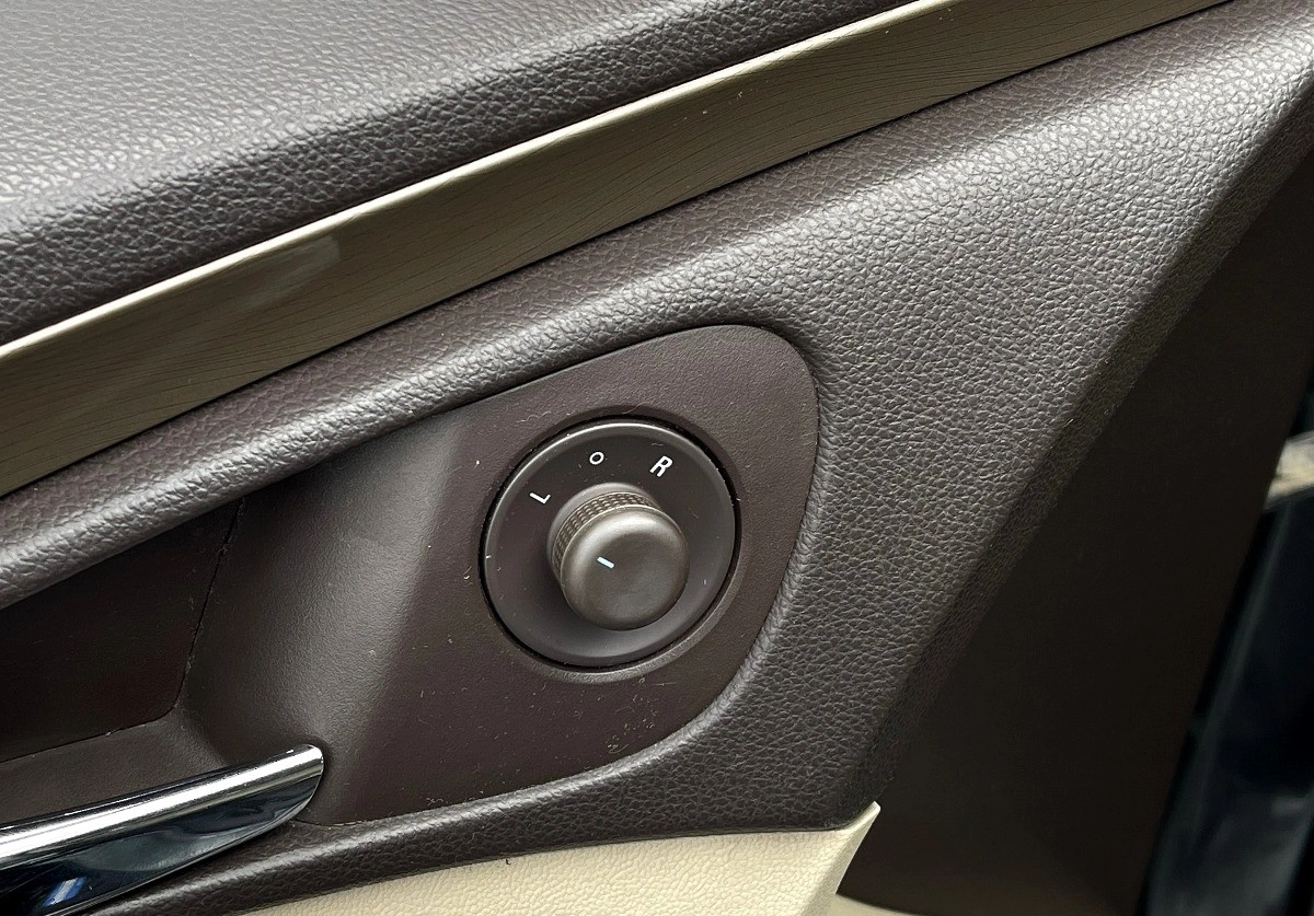 Opel Insignia - Zdjęcie 20