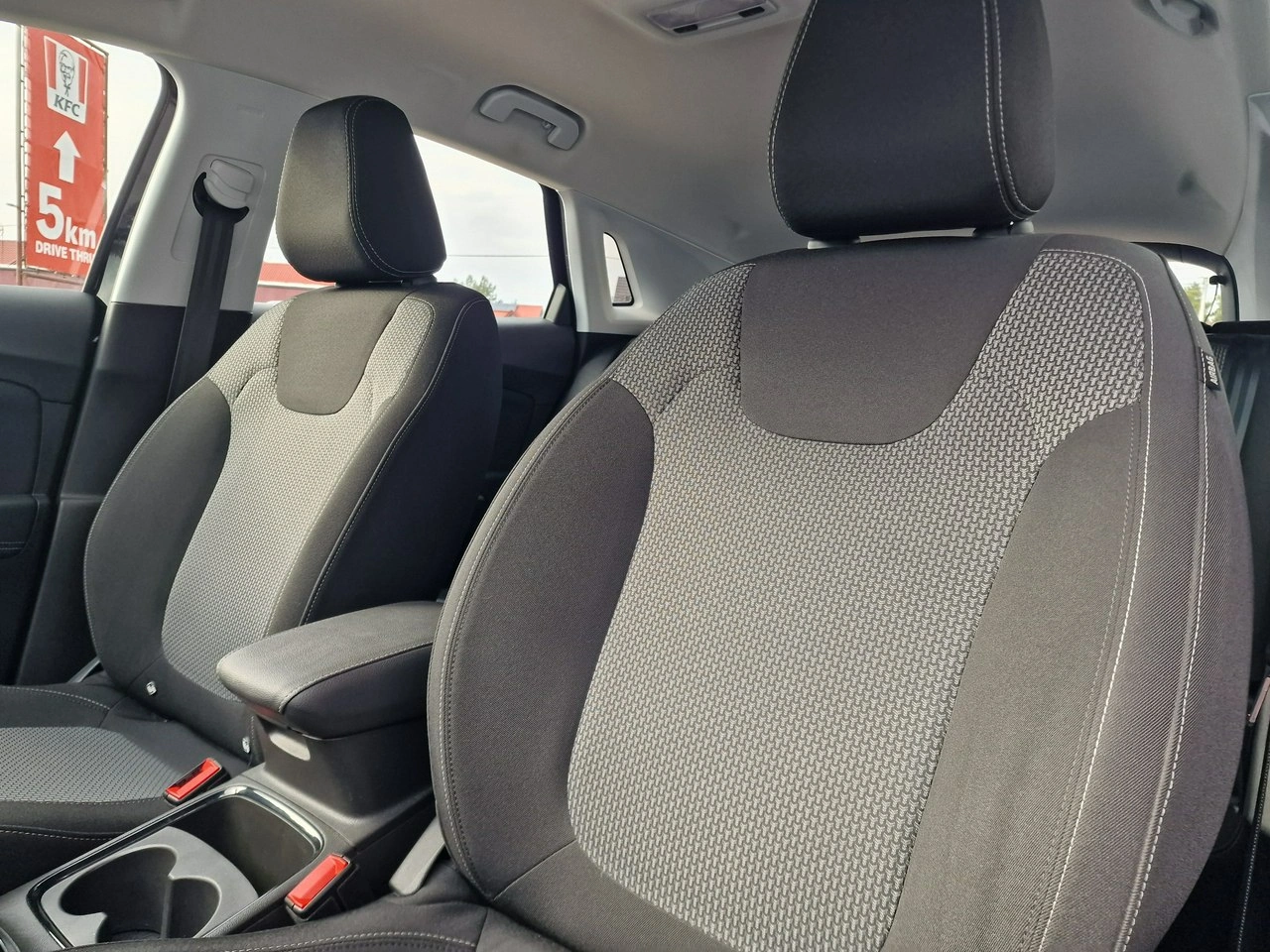 Opel Grandland X - Zdjęcie 18