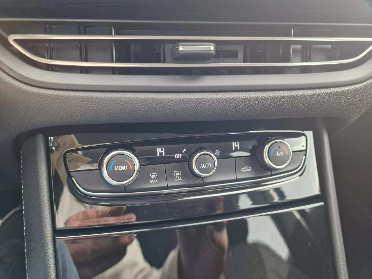 Opel Grandland X - Zdjęcie 26