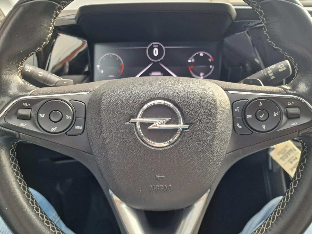 Opel Grandland X - Zdjęcie 24