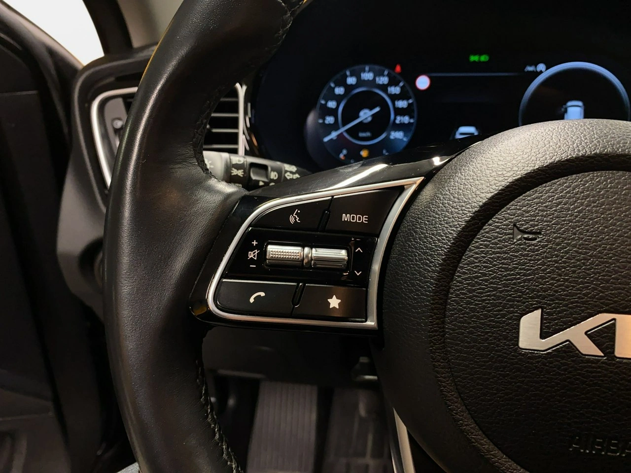 Kia XCeed - Zdjęcie 19