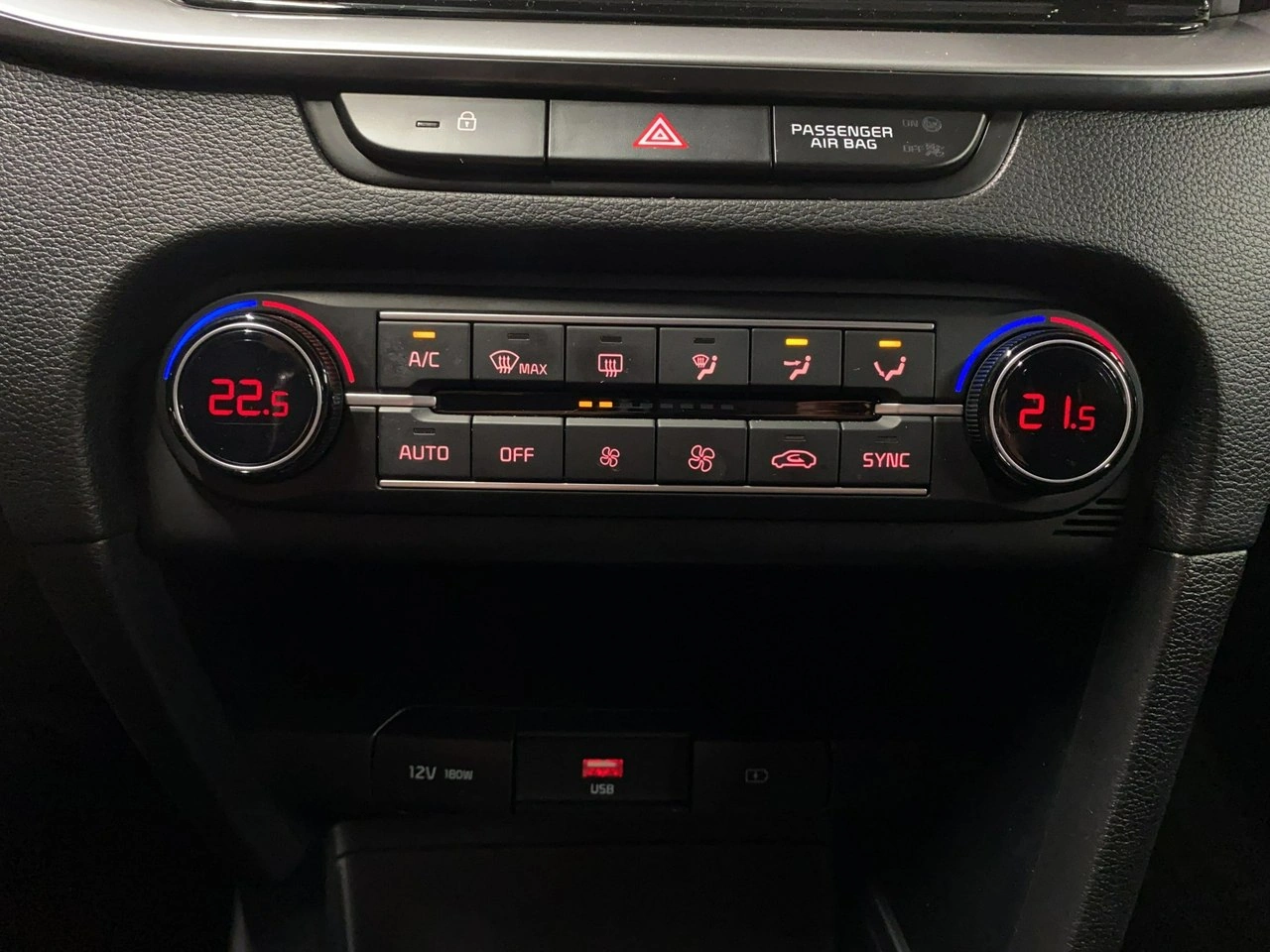 Kia XCeed - Zdjęcie 27