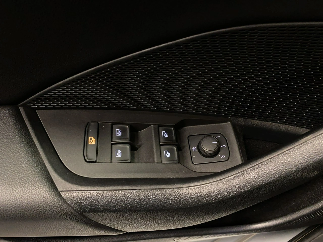 Skoda Octavia - Zdjęcie 35