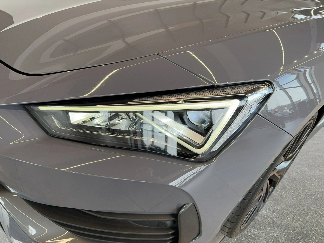 Cupra Leon Sportstourer - Zdjęcie 8