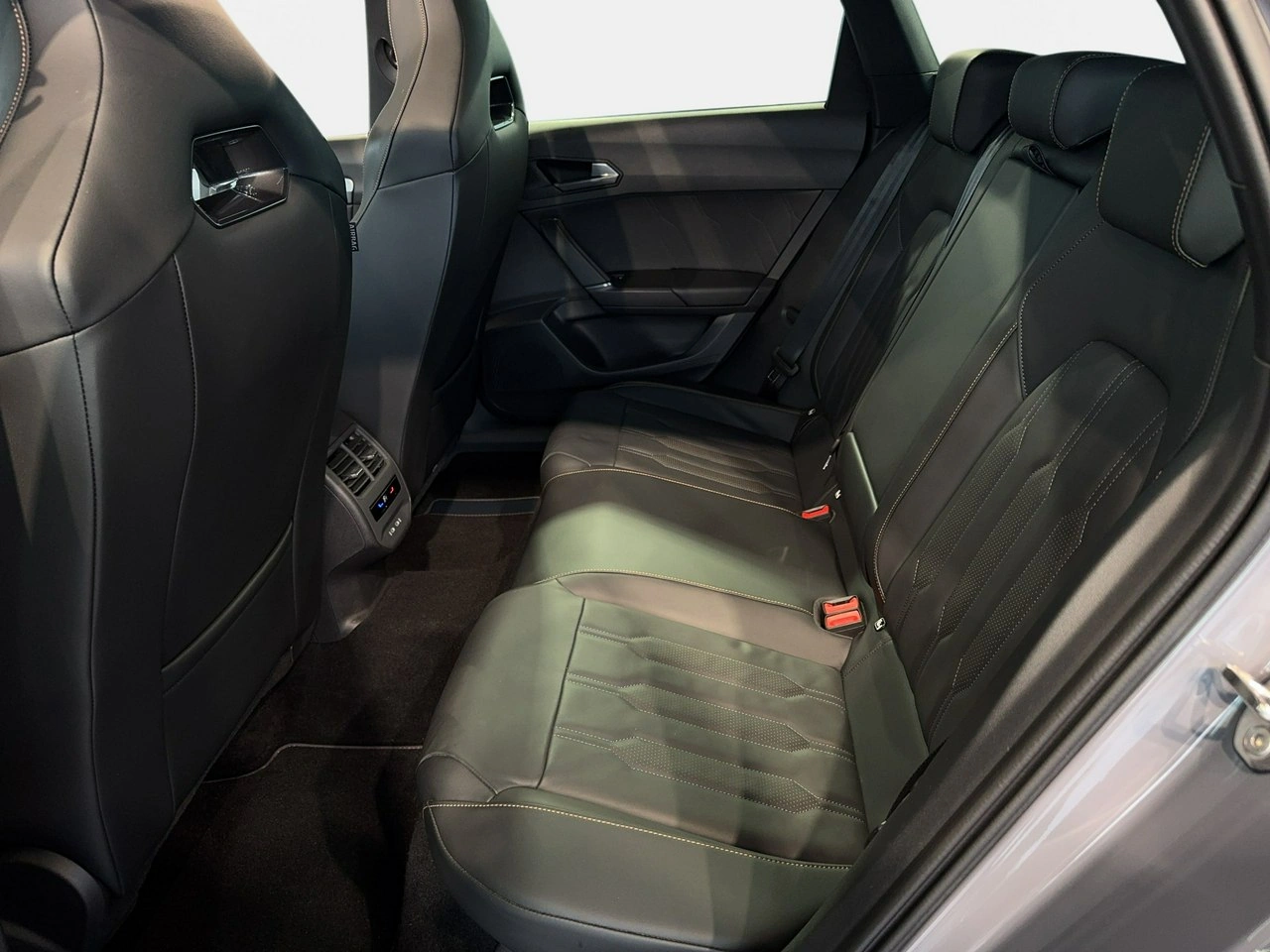 Cupra Leon Sportstourer - Zdjęcie 14