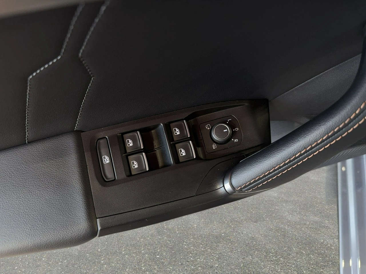 Cupra Leon Sportstourer - Zdjęcie 29