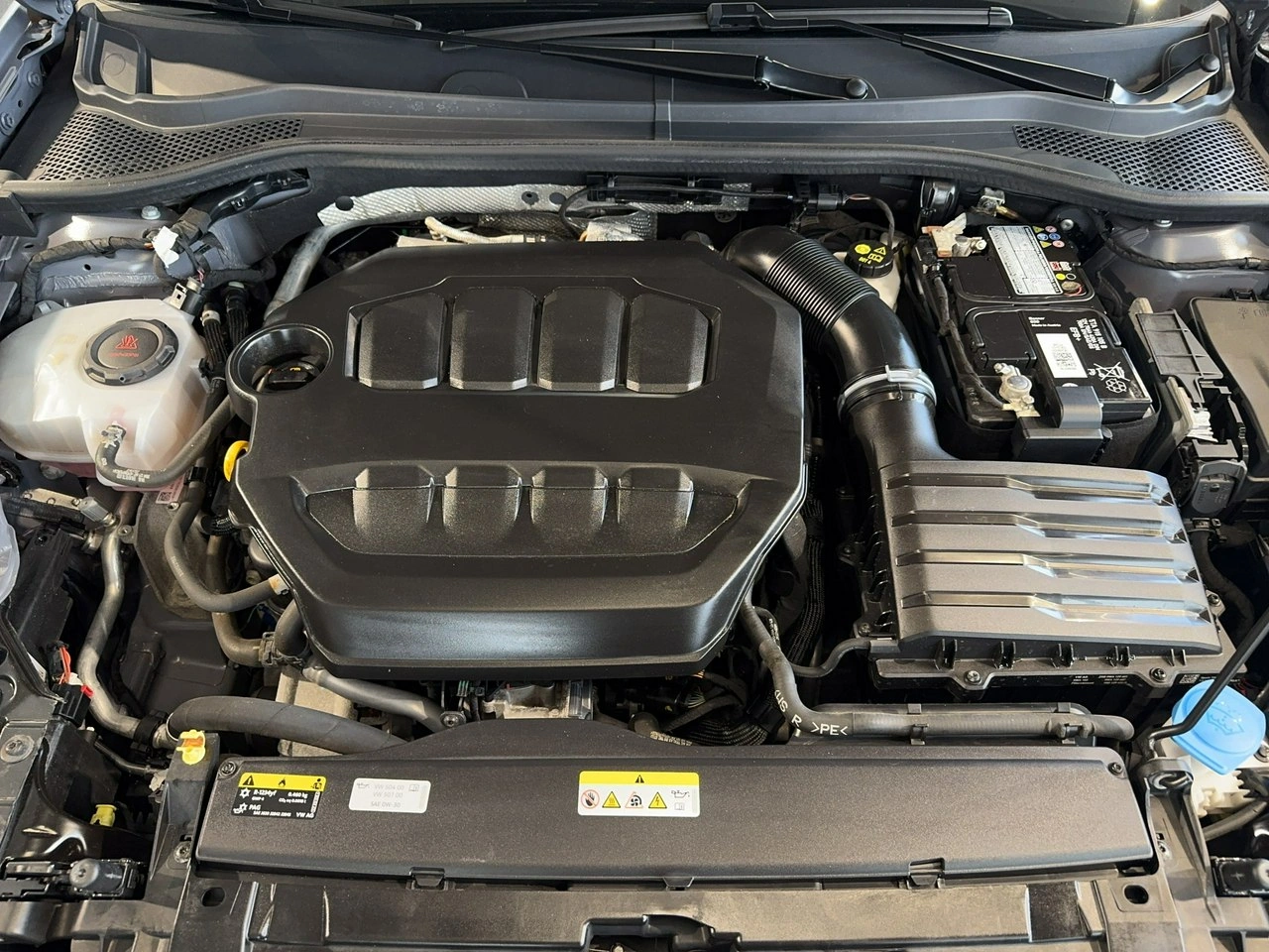 Cupra Leon Sportstourer - Zdjęcie 32