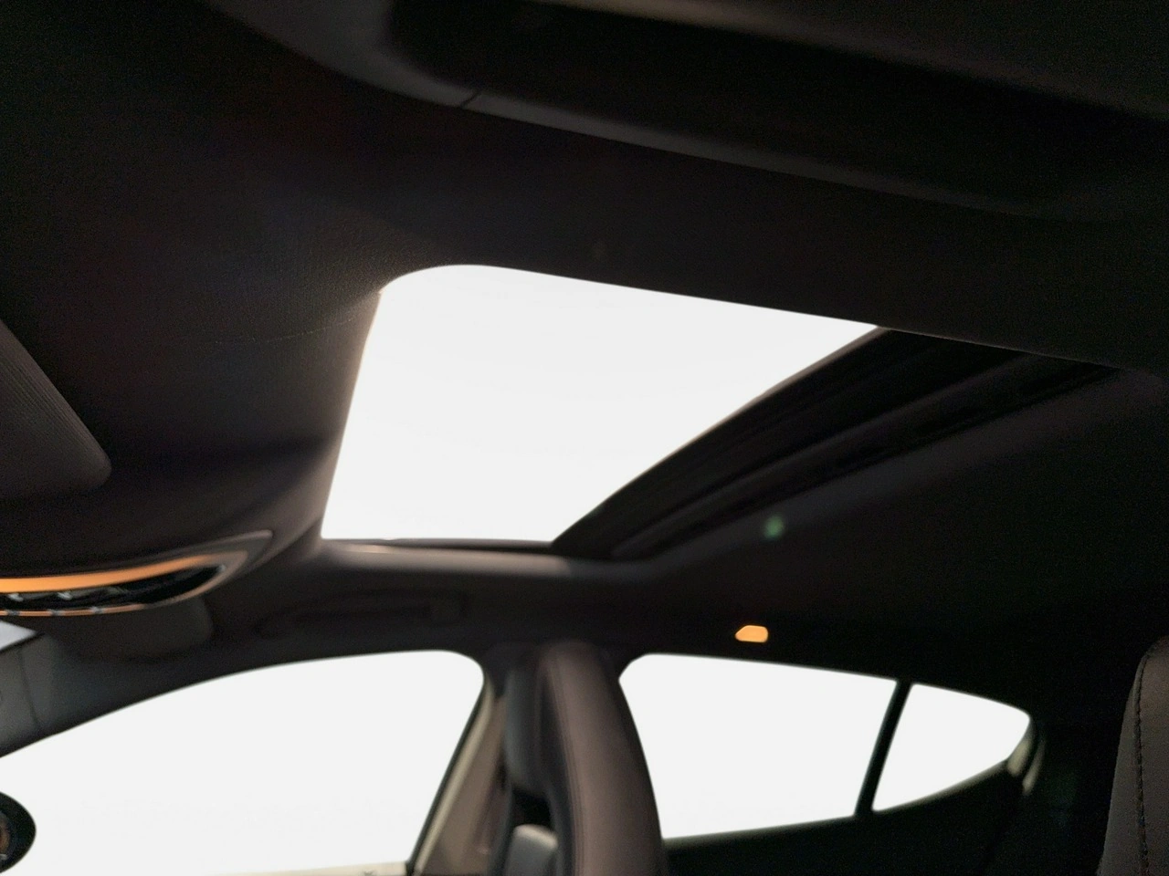 Porsche Panamera - Zdjęcie 13