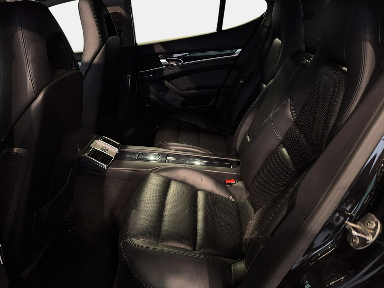 Porsche Panamera - Zdjęcie 14