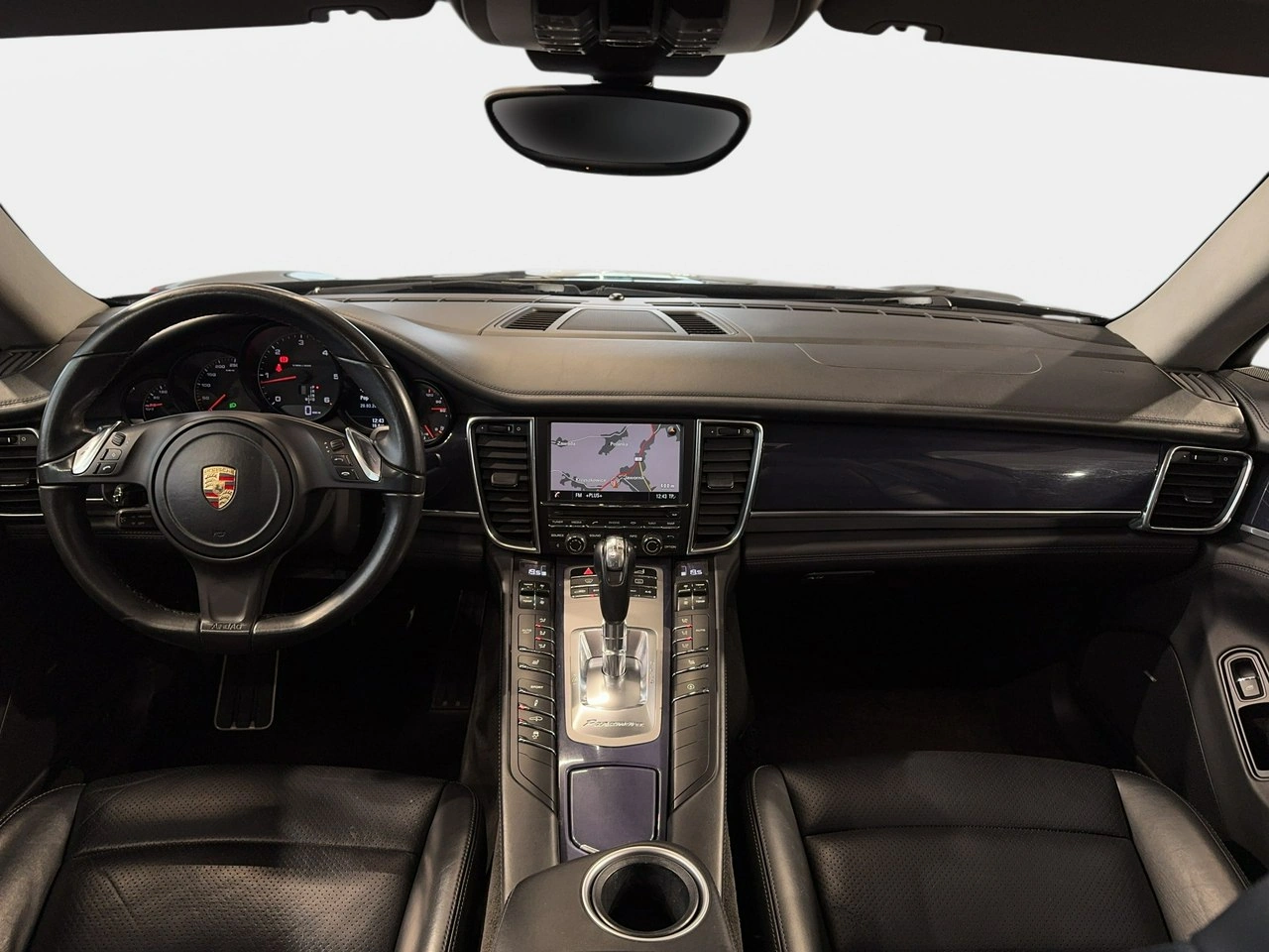 Porsche Panamera - Zdjęcie 18