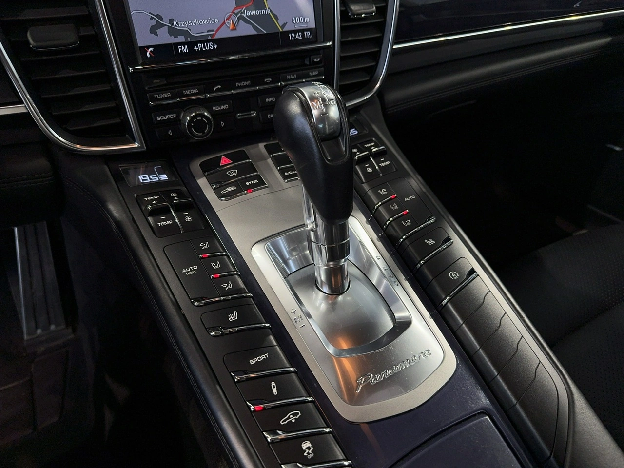 Porsche Panamera - Zdjęcie 26