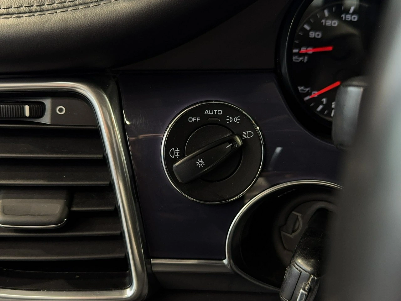 Porsche Panamera - Zdjęcie 29
