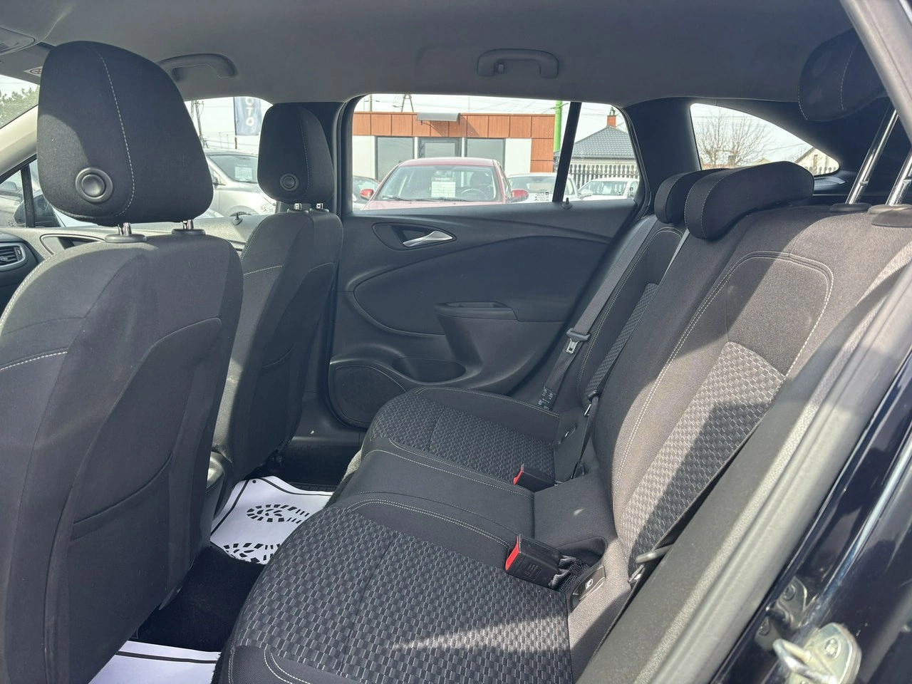 Opel Astra - Zdjęcie 26