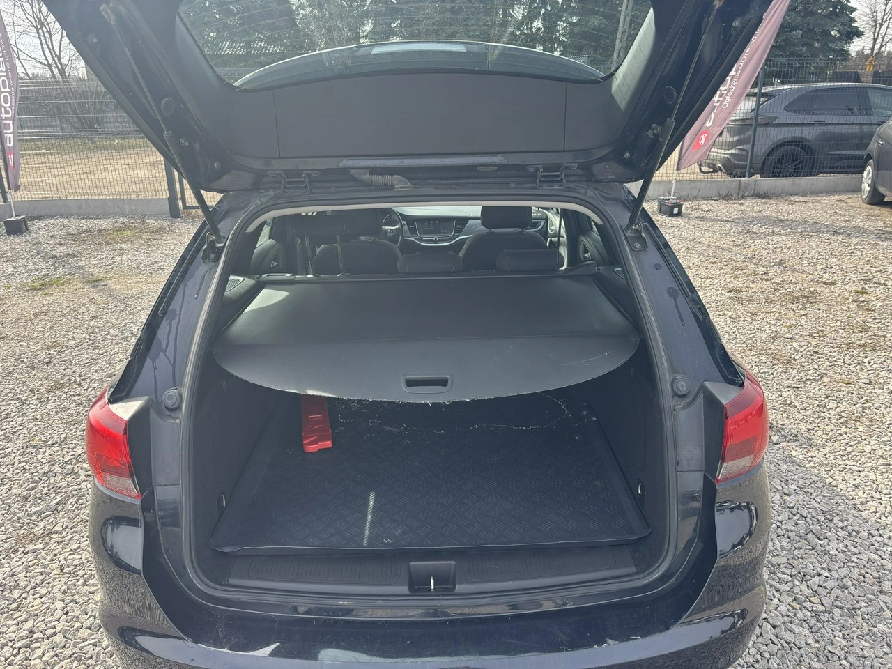 Opel Astra - Zdjęcie 28