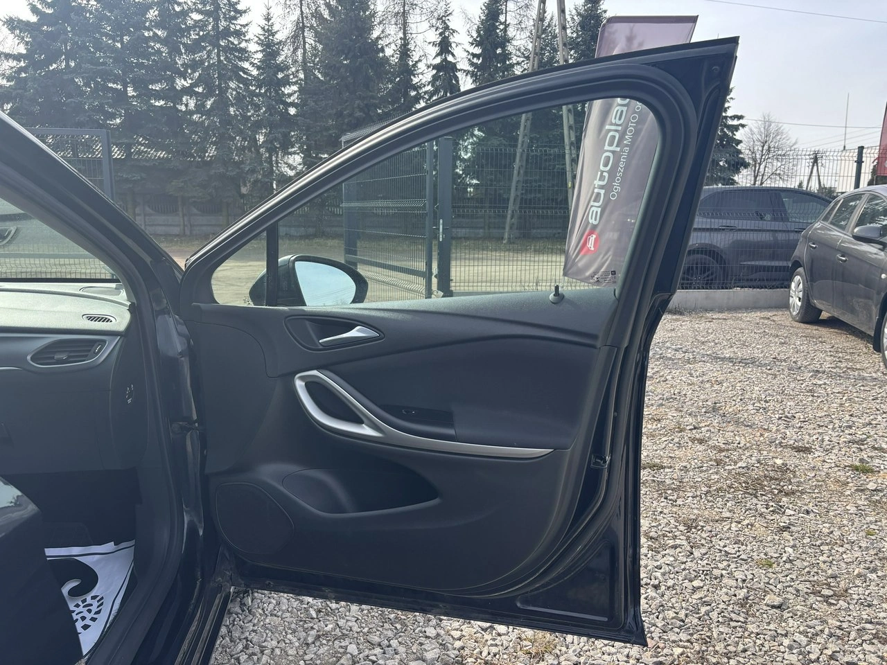 Opel Astra - Zdjęcie 31