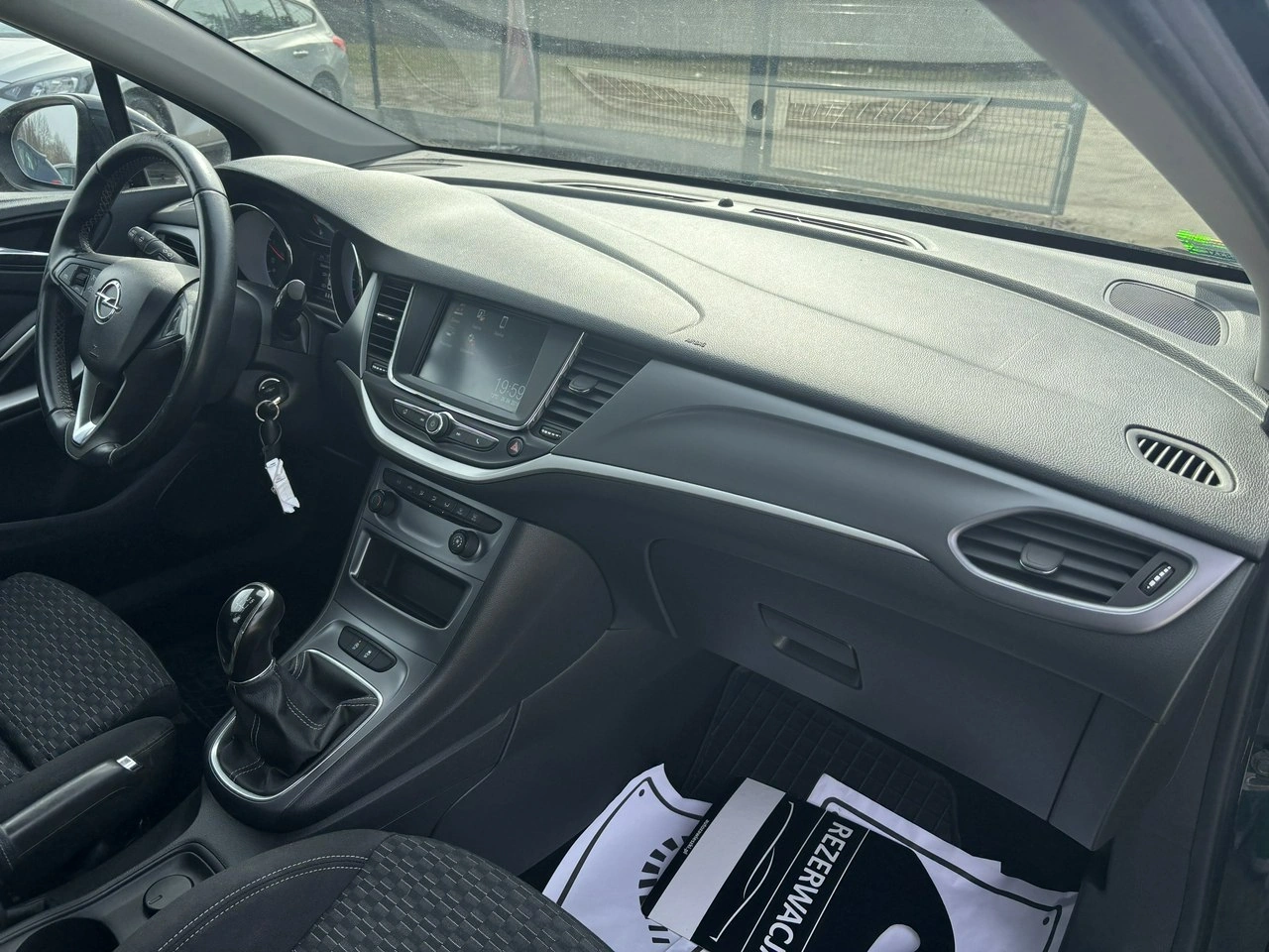 Opel Astra - Zdjęcie 32