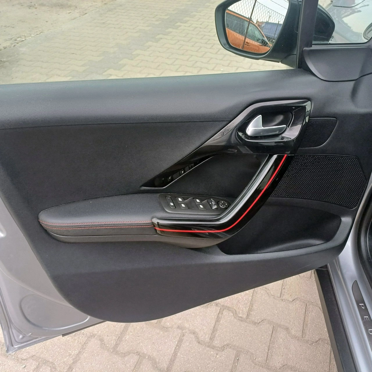 Peugeot 2008 - Zdjęcie 19