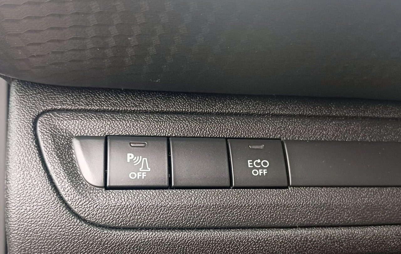 Peugeot 2008 - Zdjęcie 26