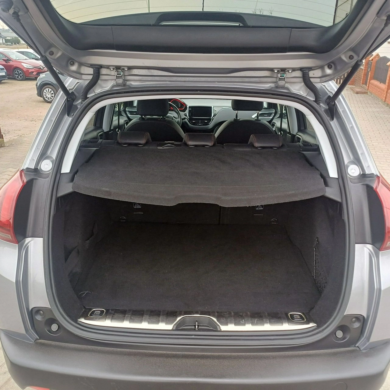 Peugeot 2008 - Zdjęcie 29