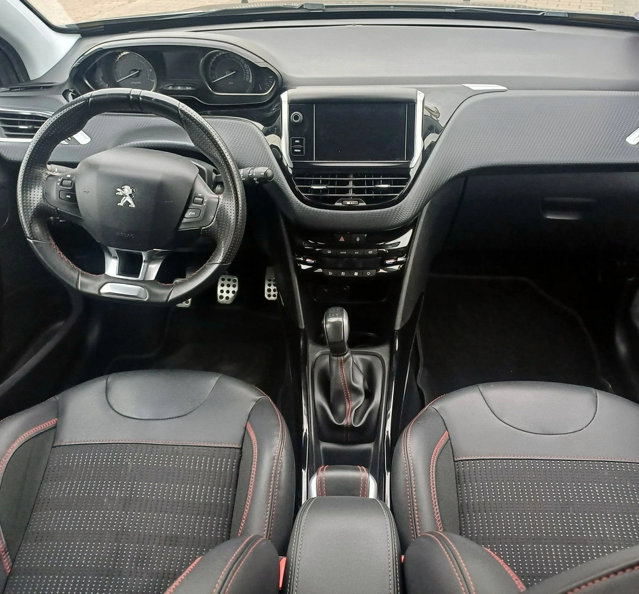 Peugeot 2008 - Zdjęcie 7