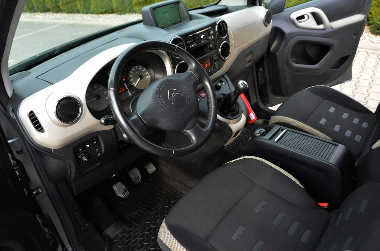 Citroën Berlingo - Zdjęcie 24