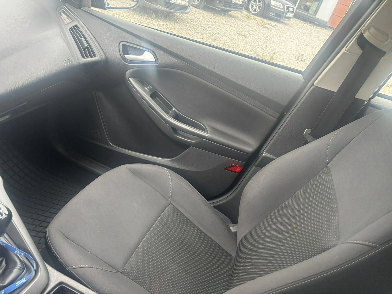 Ford Focus - Zdjęcie 23