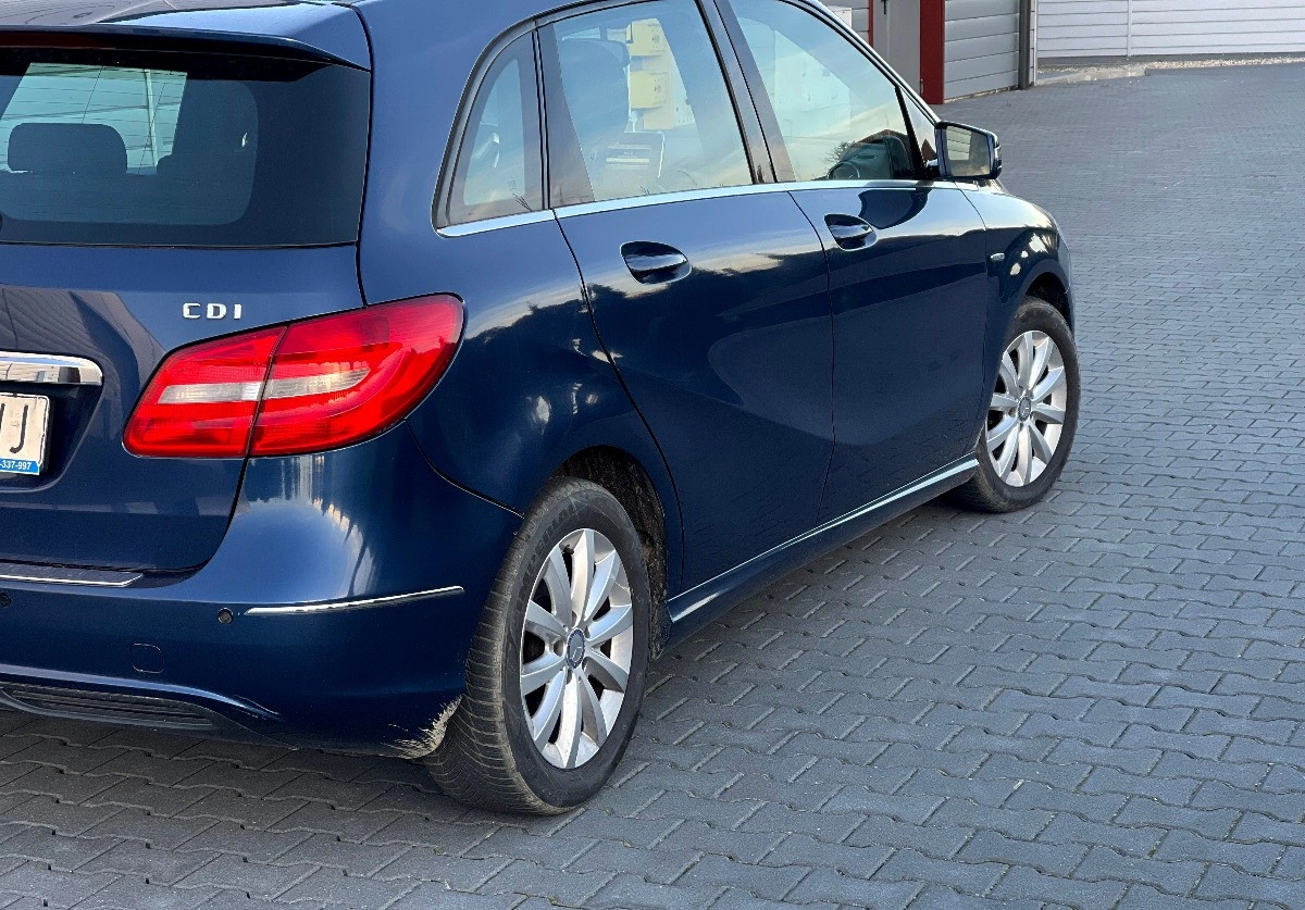 Mercedes-Benz Klasa B - Zdjęcie 8