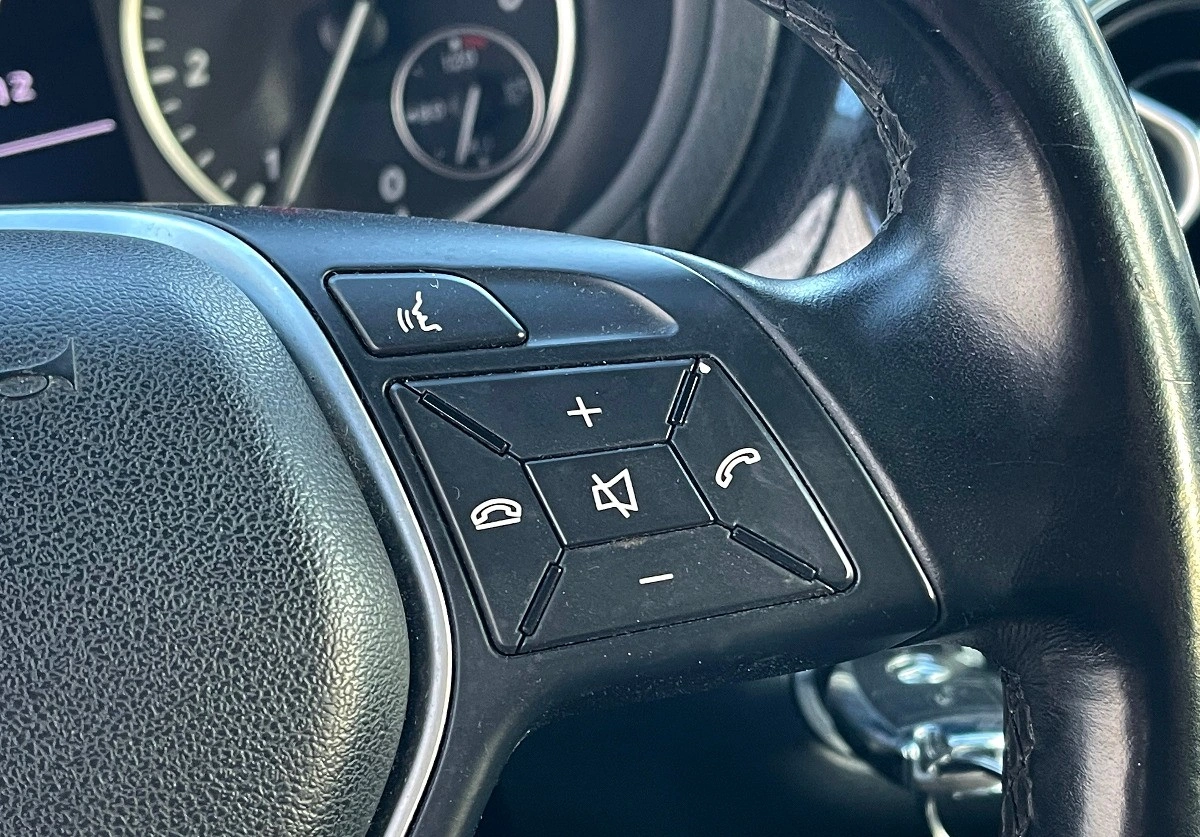 Mercedes-Benz Klasa B - Zdjęcie 23