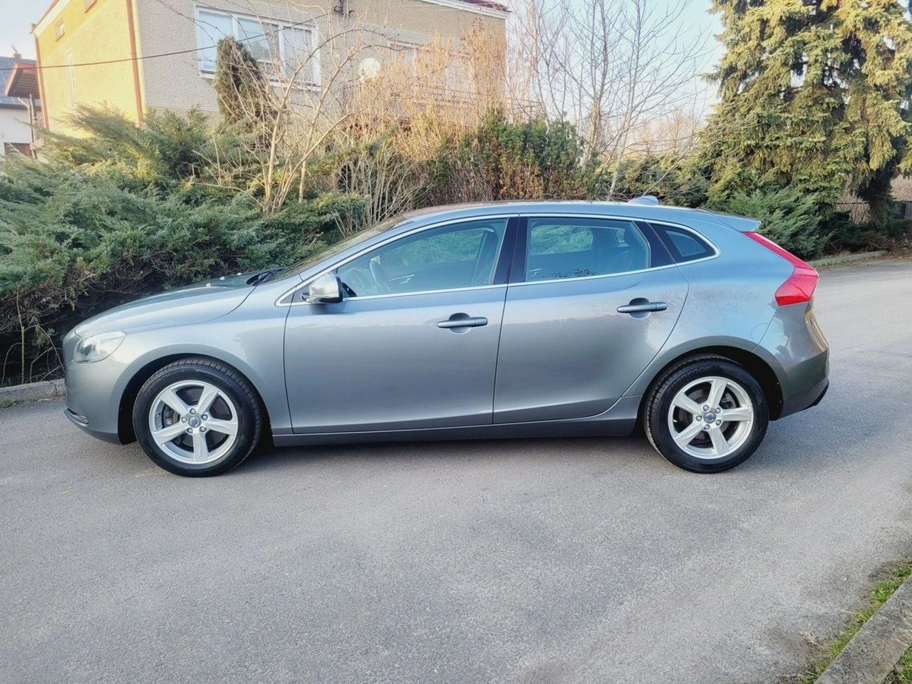 Volvo V40 - Zdjęcie 15
