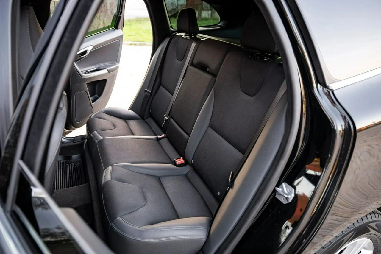 Volvo XC 60 - Zdjęcie 24