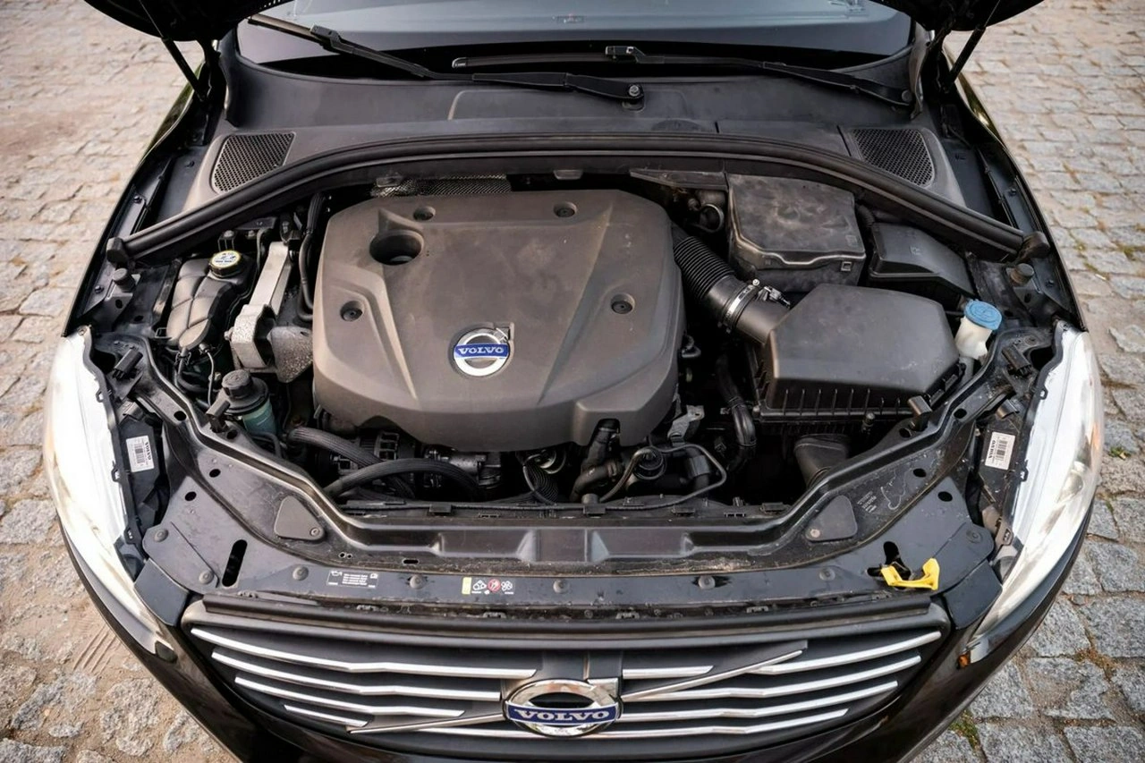 Volvo XC 60 - Zdjęcie 27