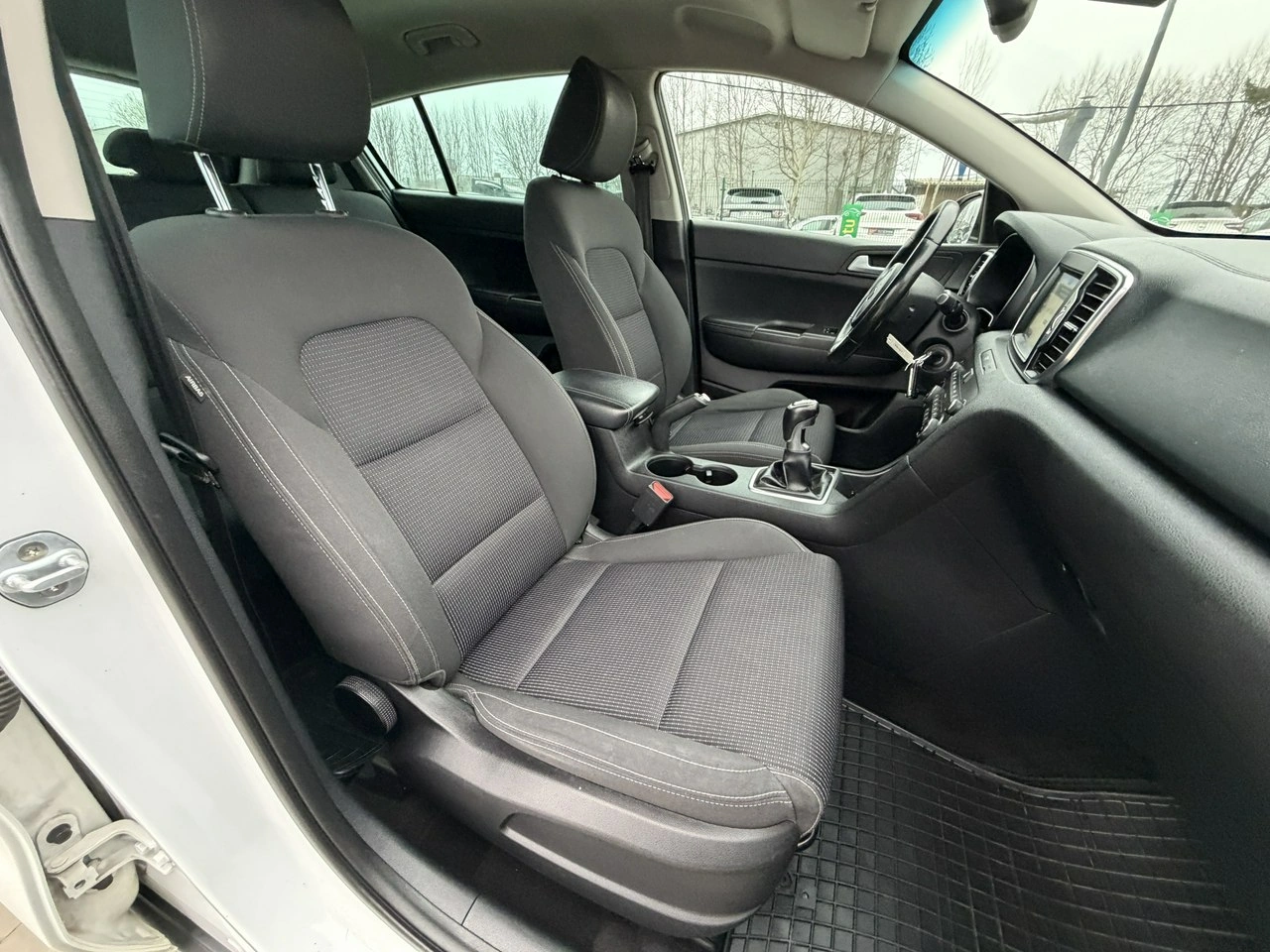 Kia Sportage - Zdjęcie 32